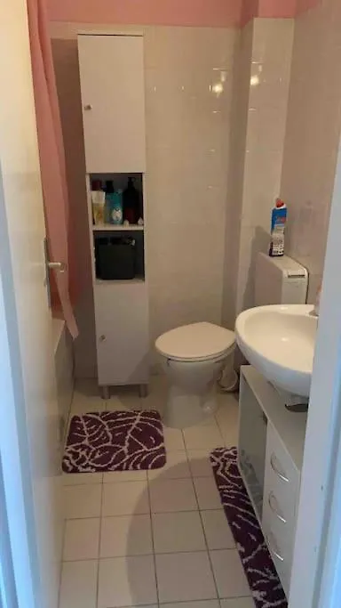 Beautiful 2-Bedroom Apartment In Munich Center